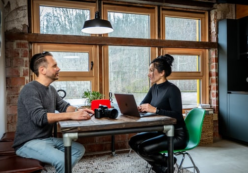 Fabian und Jasmin Schmidtke im Projektgespräch